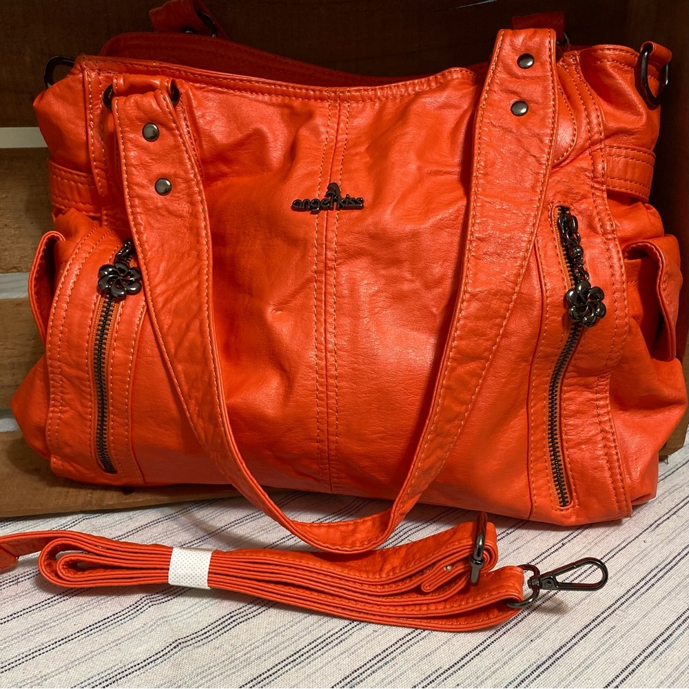 ANGEL KISS HOBO BAG